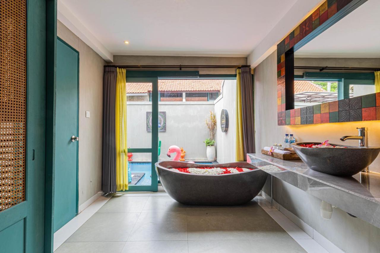The Reward Villas Kerobokan Seminyak  Exterior photo