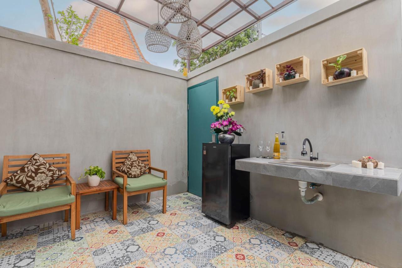The Reward Villas Kerobokan Seminyak  Exterior photo